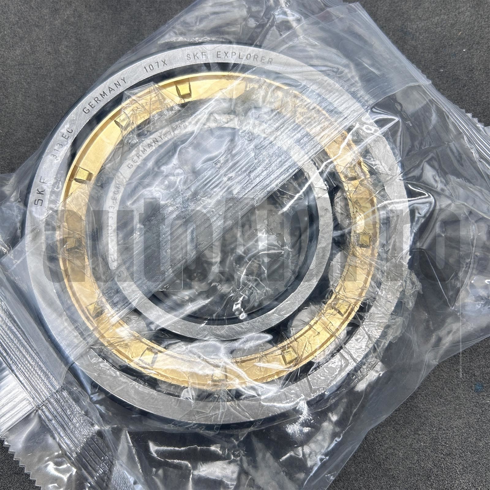 New NU 313 ECM Single Row Cylindrical Roller Bearing for SKF 65x140x33mm