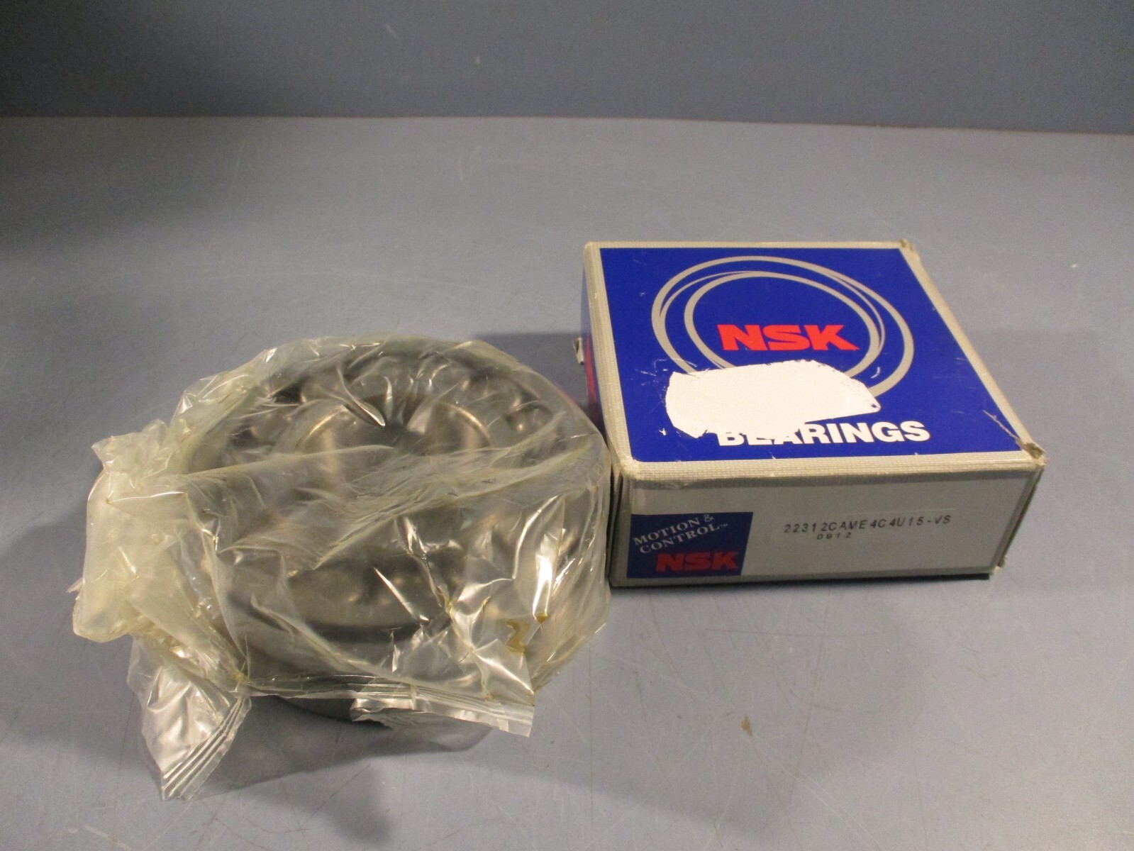 NSK SPHEREICAL ROLLER BEARING, DOUBLE ROW 22312CAME4C4U15-VS
