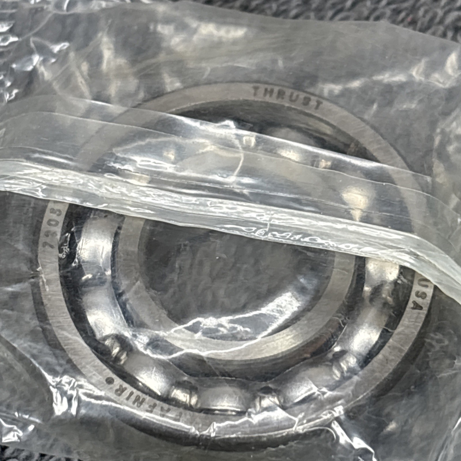 Fafnir 7203W SU Angular Contact Ball Bearing 17mm X 40mm X 0.4727″ New Old Stock