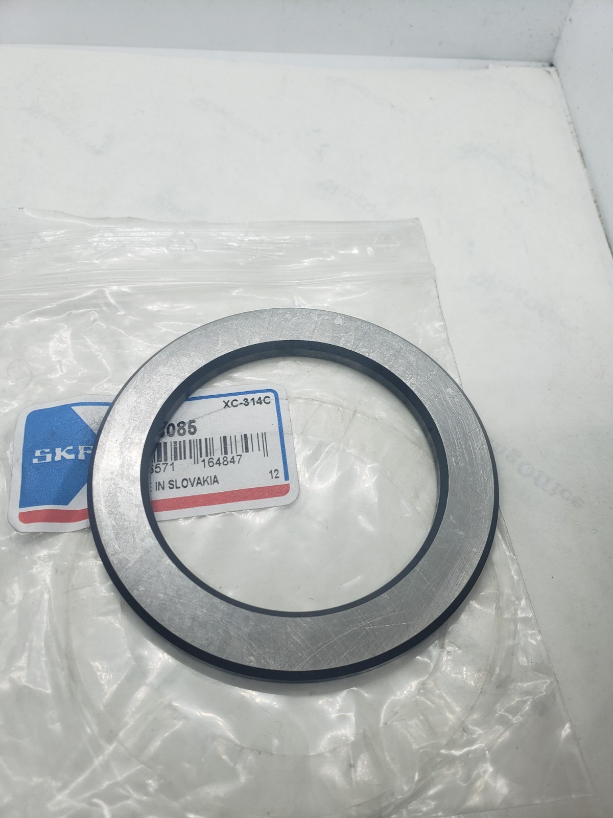 SKF LS 6085 WASHER FOR CYLINDRICAL AND NEEDLE ROLLER THRUST BEARINGS, NIB
