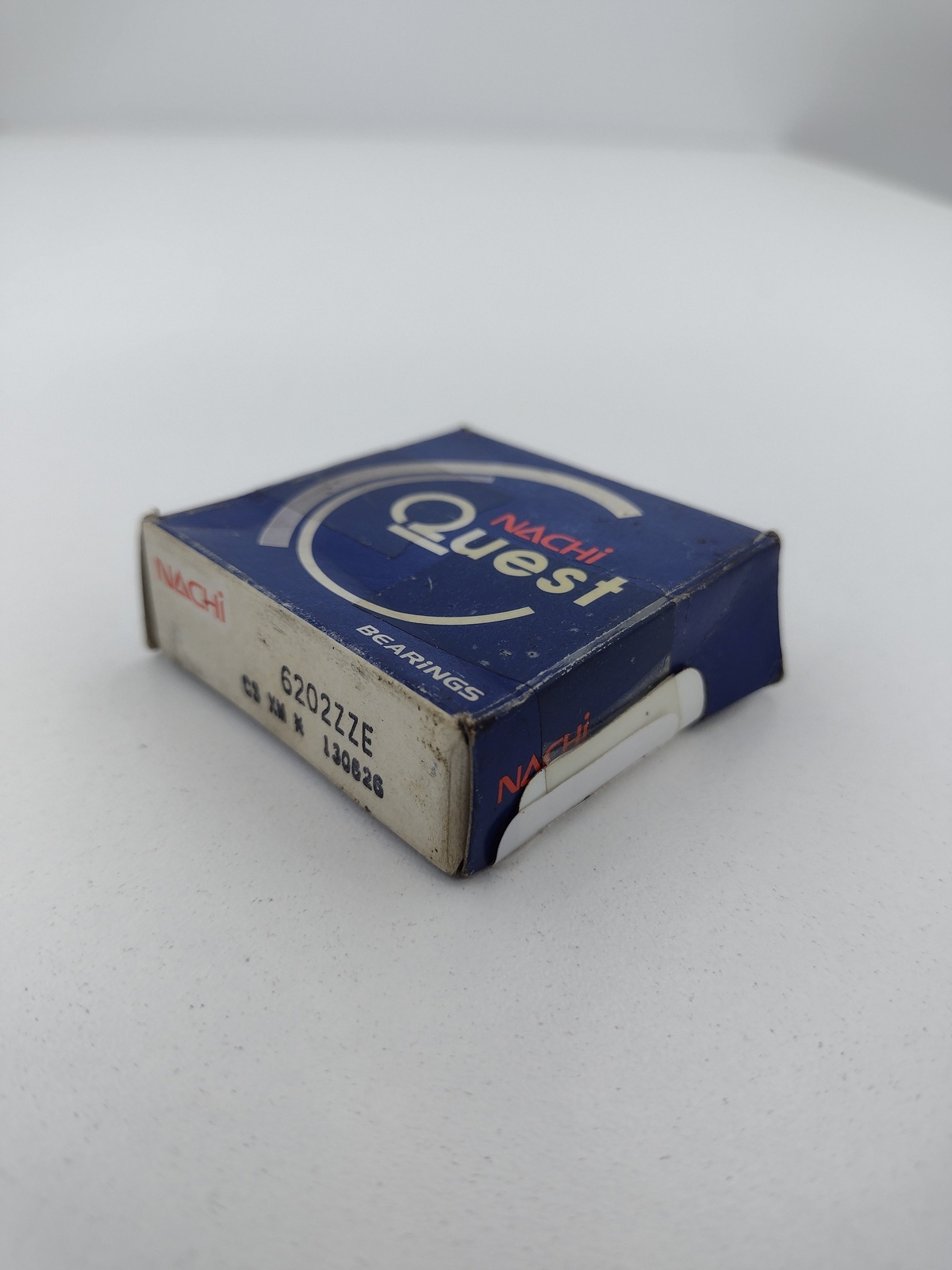 Nachi 6202 ZZE Radial Deep Groove Ball Bearing
