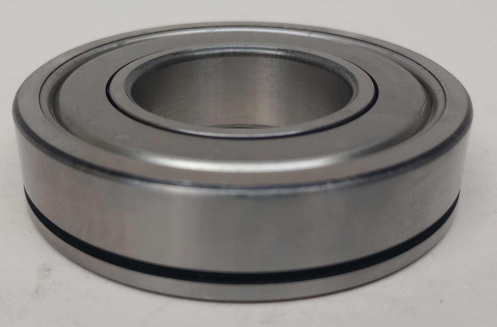 Fafnir 207KDG Ball Bearing 35mm X 72mm X 17mm Single Shielded No Snap Ring