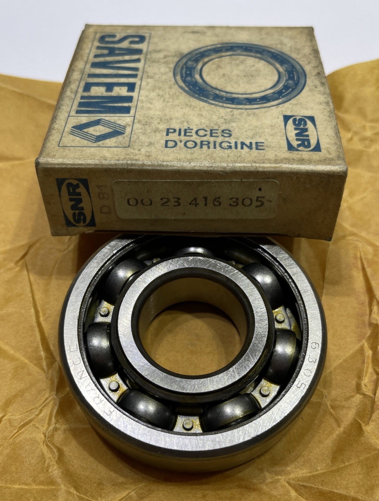SNR 6305 Single Row Ball Bearing 62mm X 25mm X 17mm France 00 23 416 305