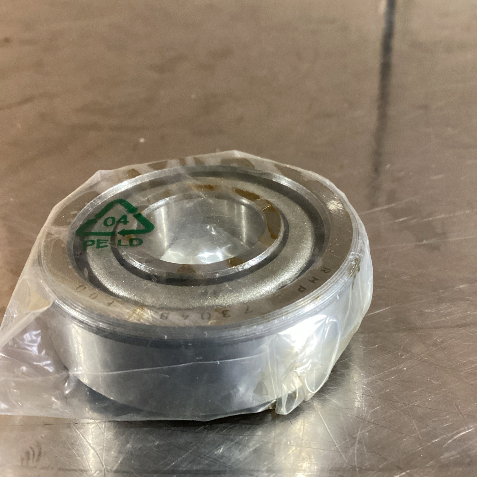 RHP 7304b F00