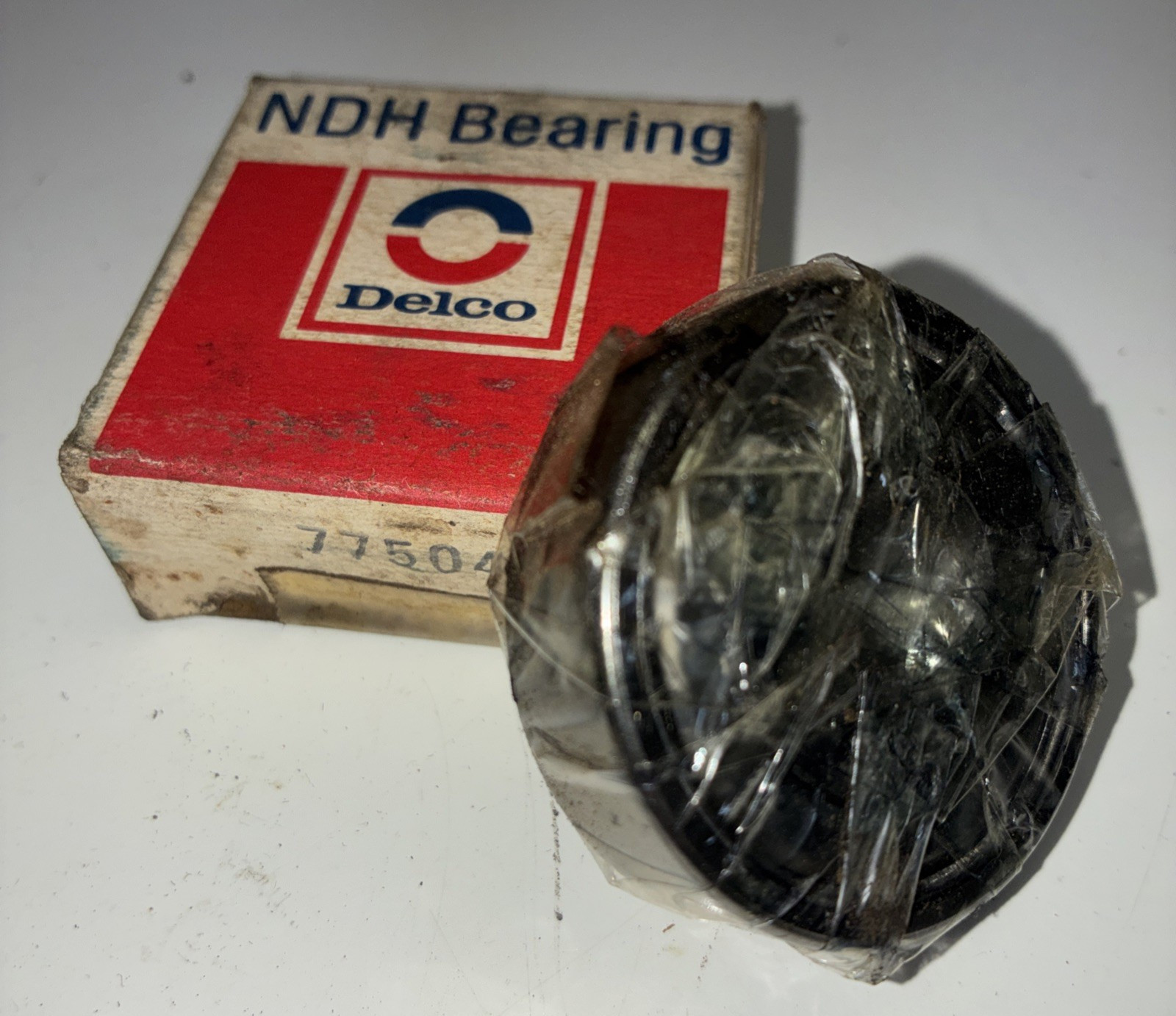 NOS Vintage NDH 77504 Bearing 6204ZZ 204SFF Delco New Departure Hyatt USA Unused
