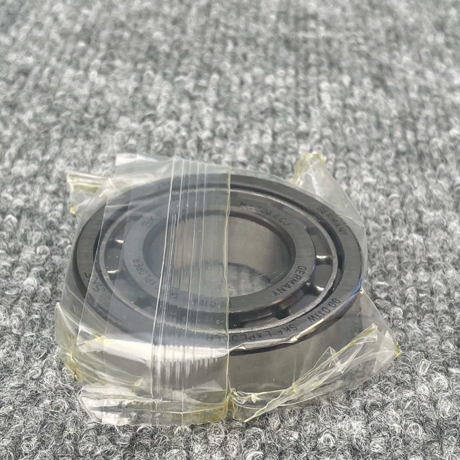 SKF NJ206 ECJ Cylindrical Roller Bearing 30X62X16 mm