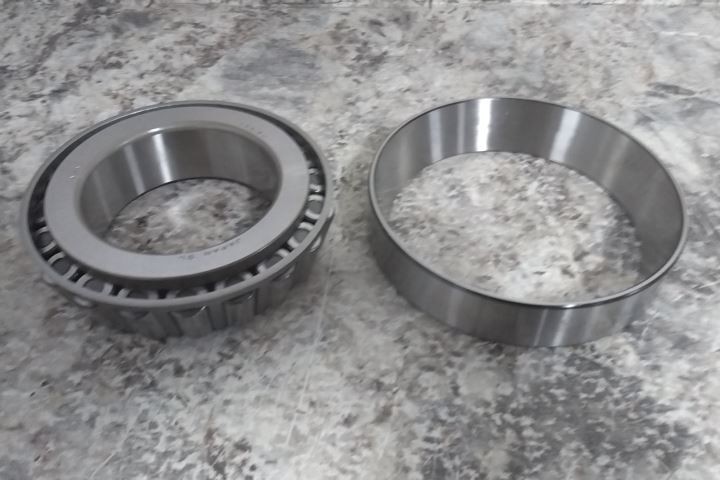 NTN 32215U 75mm Bore Diameter Tapered Roller Bearing Assembly