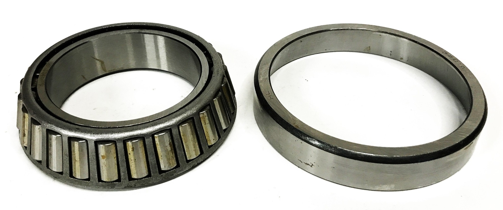 HL Bearings 4-1/4 inch Tapered Roller Bearing Cone and Cup 32014 [Lot of 2] NOS