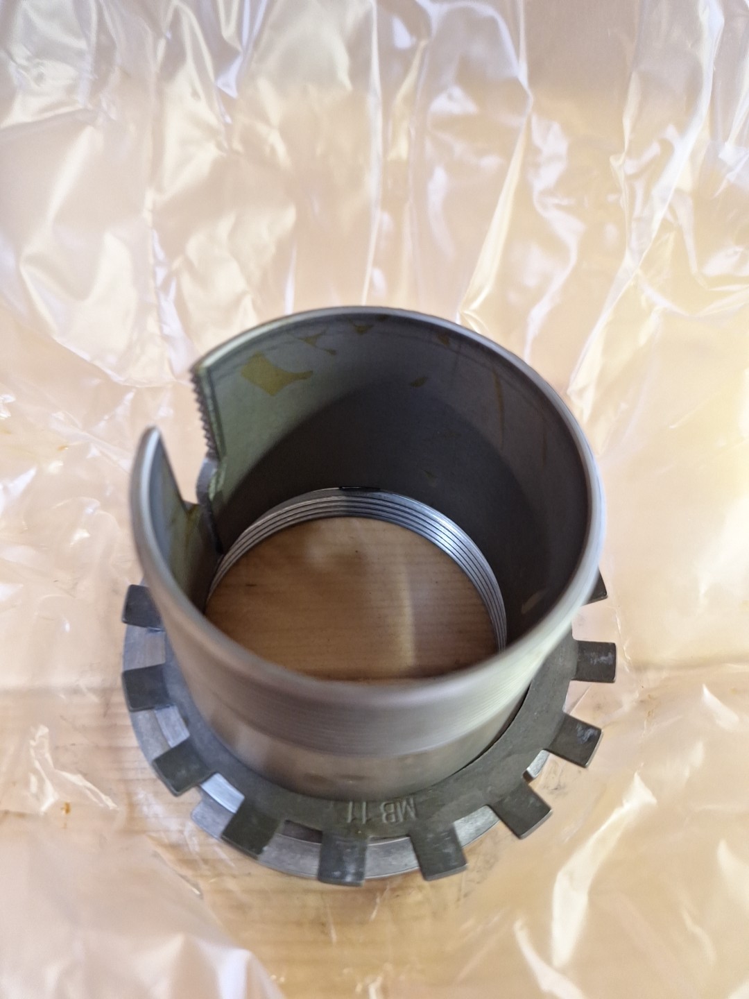 SKF H-3128 Bearing Adapter Sleeve Assembly 125mm ID H3128 KM28 MB28 Sweden