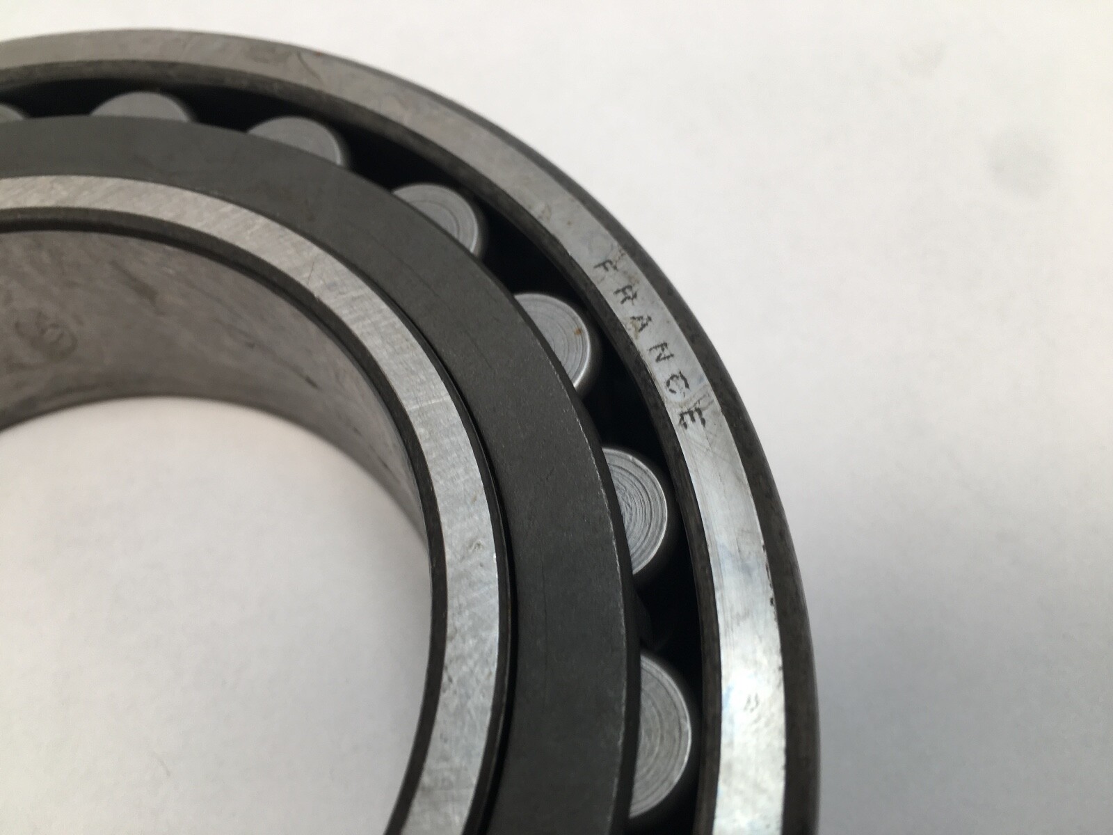SKF 22216-CKJ-C3 Spherical Bearing 80x140x33mm 22216-C-K-J-C3 France