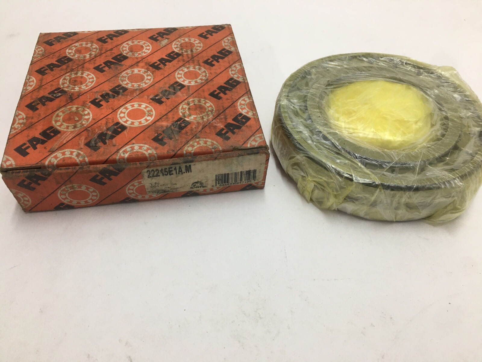 FAG 22215E1A.M Spherical Roller Bearing 75x130x31 mm 22215 E 1AM USA