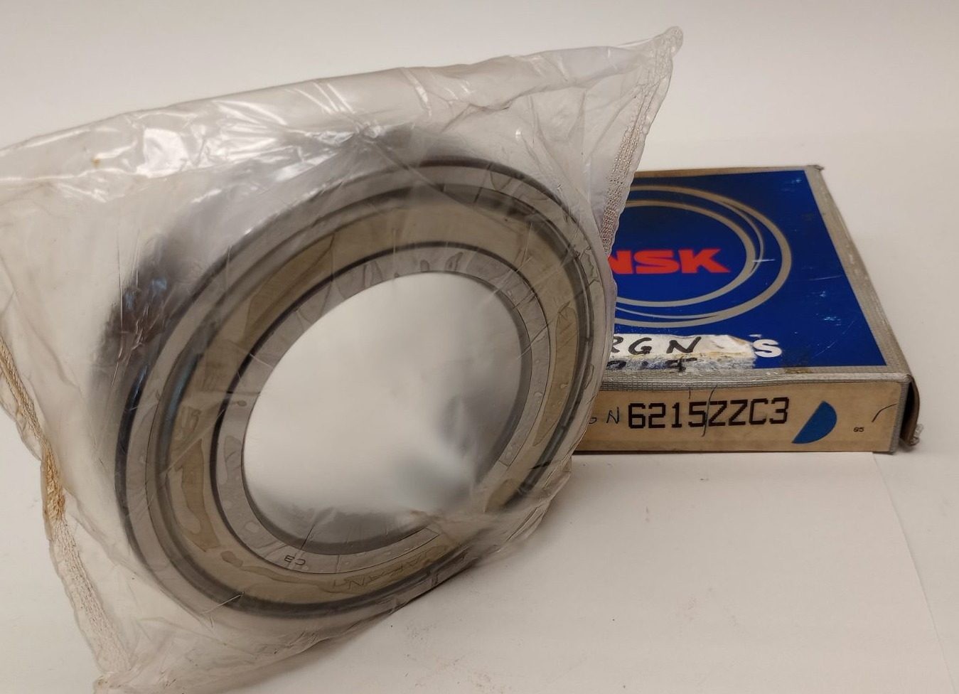 NSK 6215ZZC3 Ball Bearing Double Shielded 75 ID x 130 OD x 25mm width 6215-2Z-C3