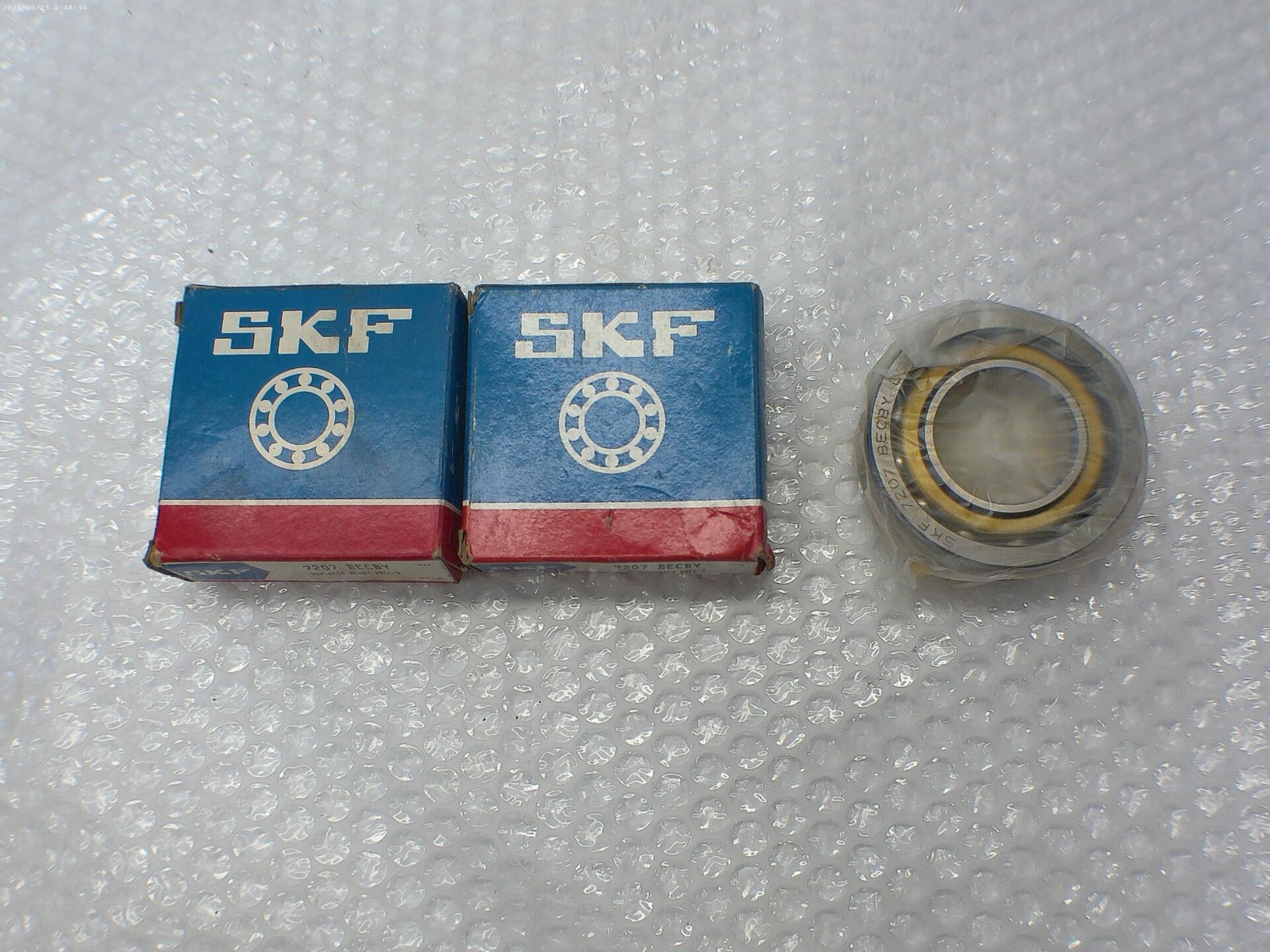 SKF 7207 BECBY BEARING LOT OF 2 NSMP