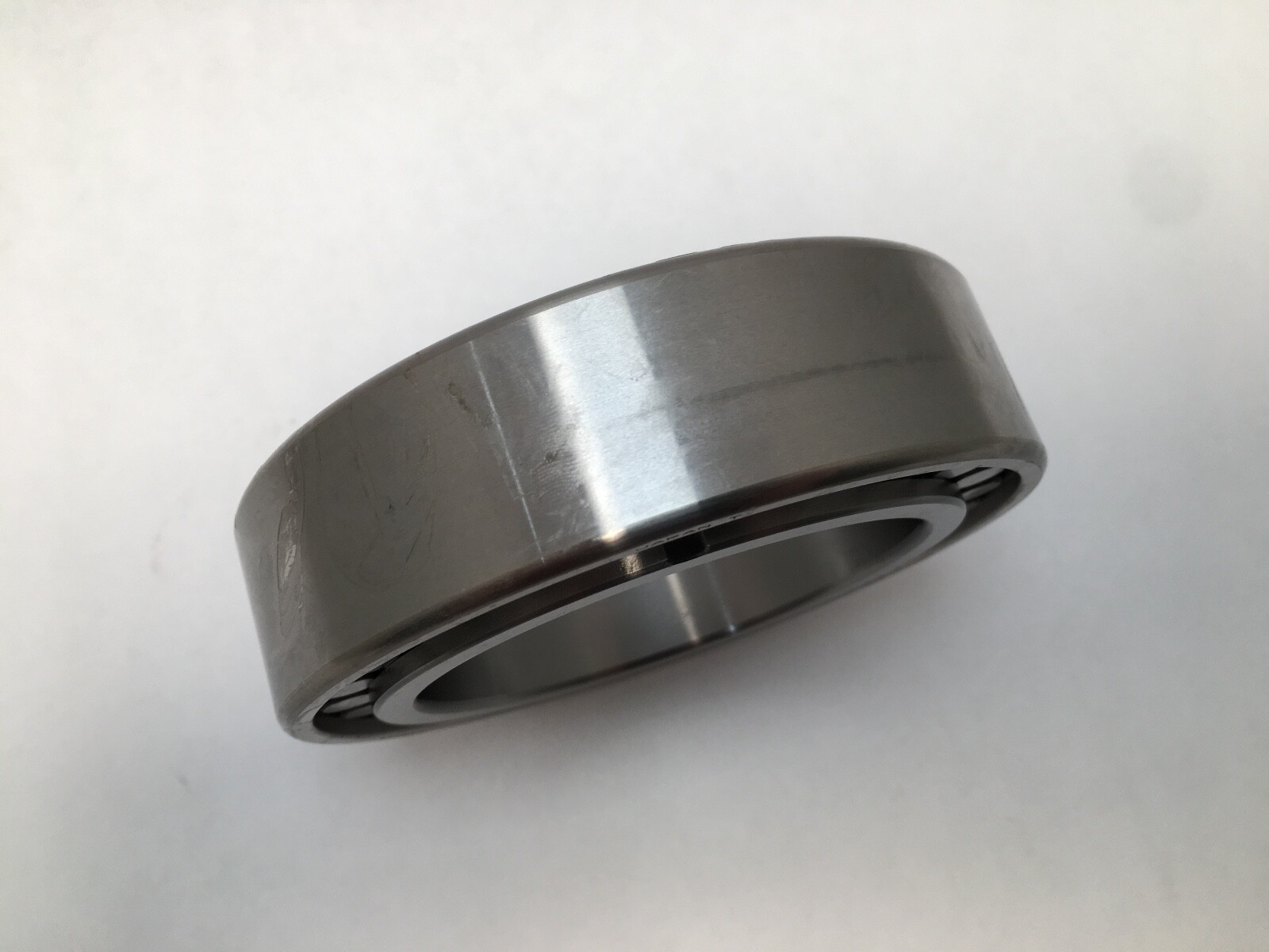 NSK NN3015KCC1P4 Cylindrical Bearing 75x115x30 mm NN-3015-K-CC1-P4 ABEC7 Japan