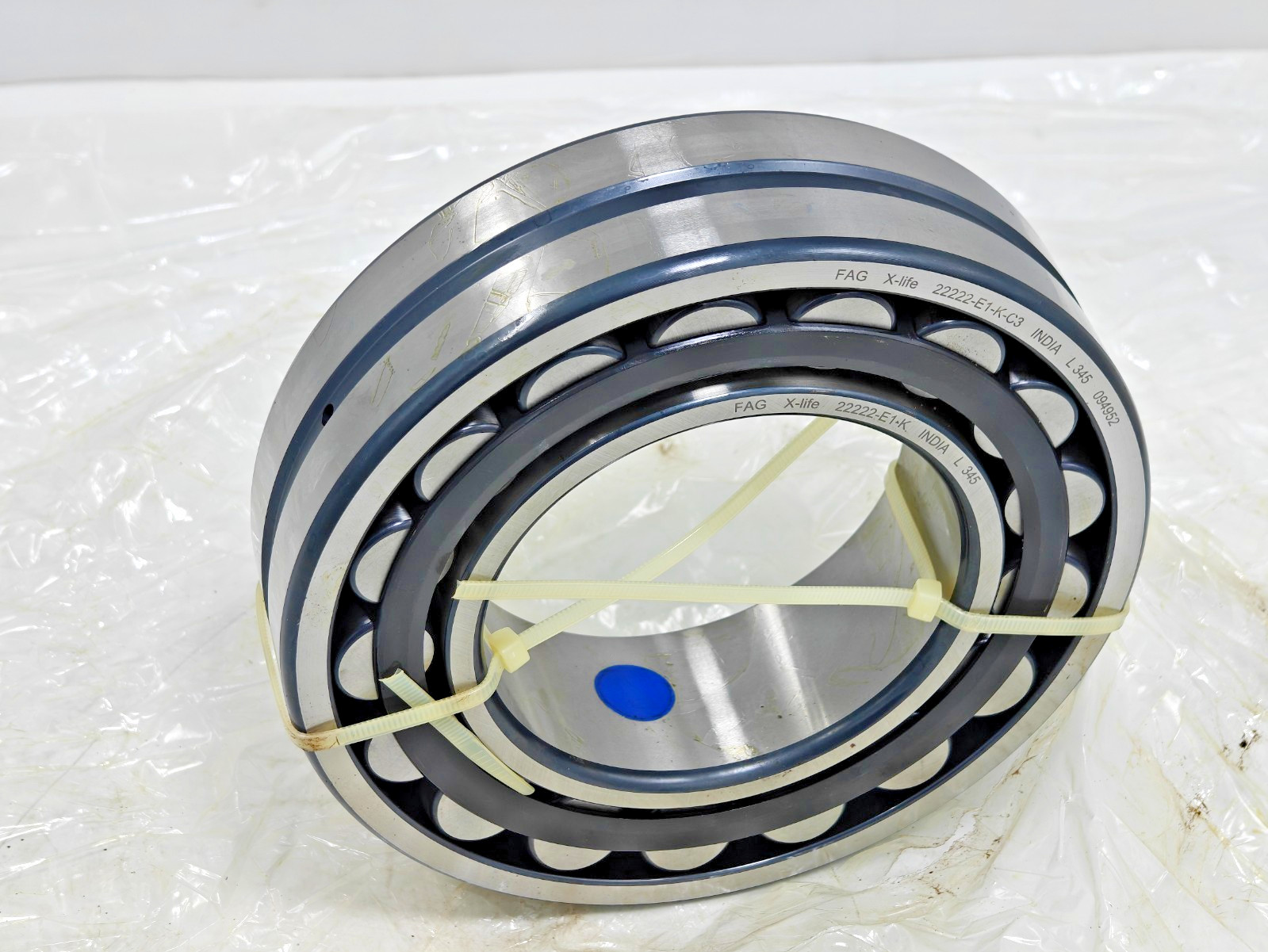 22222-E1-K-C3 FAG X-Life Spherical Roller Bearing FAG 22222 E1 K C3 Tapered Bore