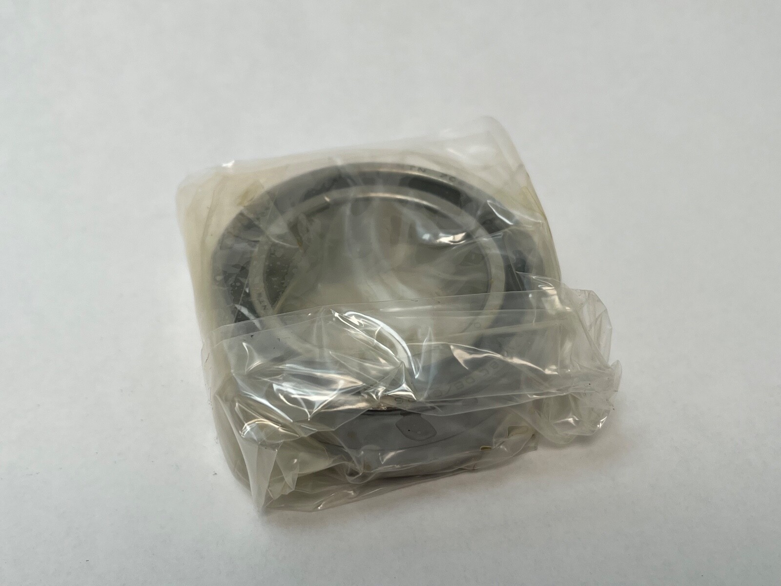 NTN 7908CDBGNP5 Bearing 40x62x12 mm 7908C 7908-C-DB-GN-P5 Japan 2 Pcs