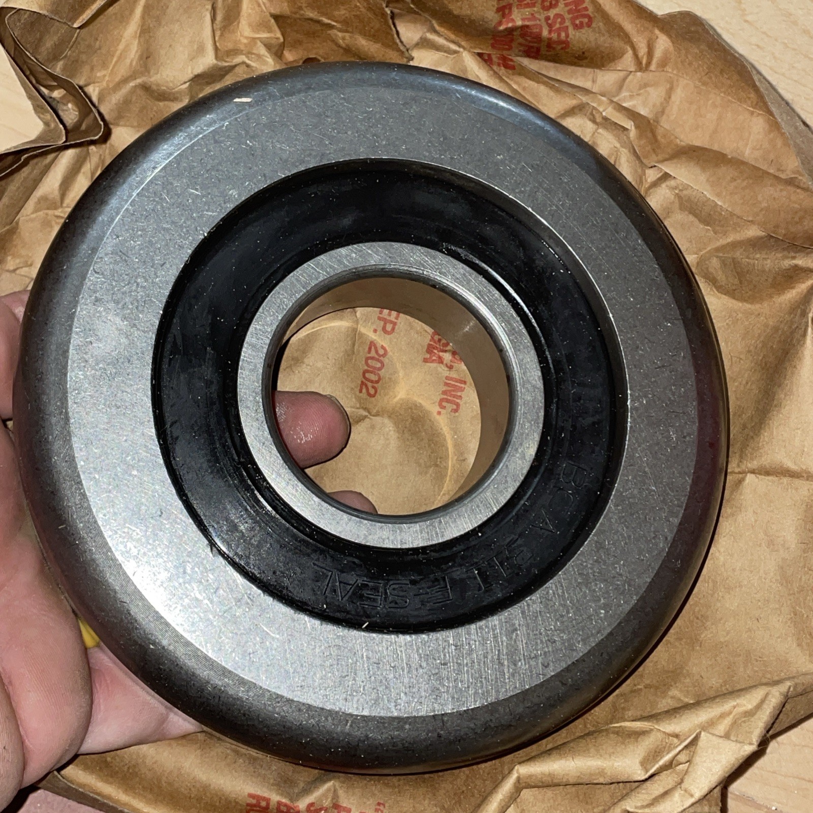 Kalmar 74832744 mast guide bearing, made in Japan ( BCA 311 F-Seal in box ) New