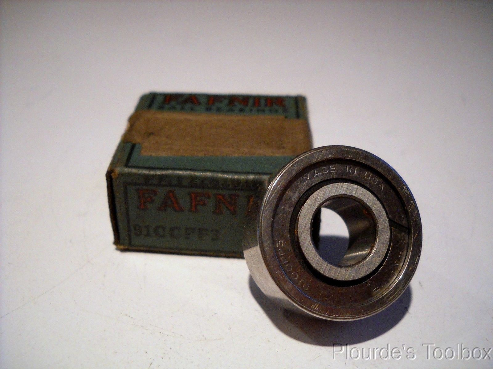 New Fafnir Sealed Precision Ball Bearing Extra Light Series, 10mm ID, P9100PP3