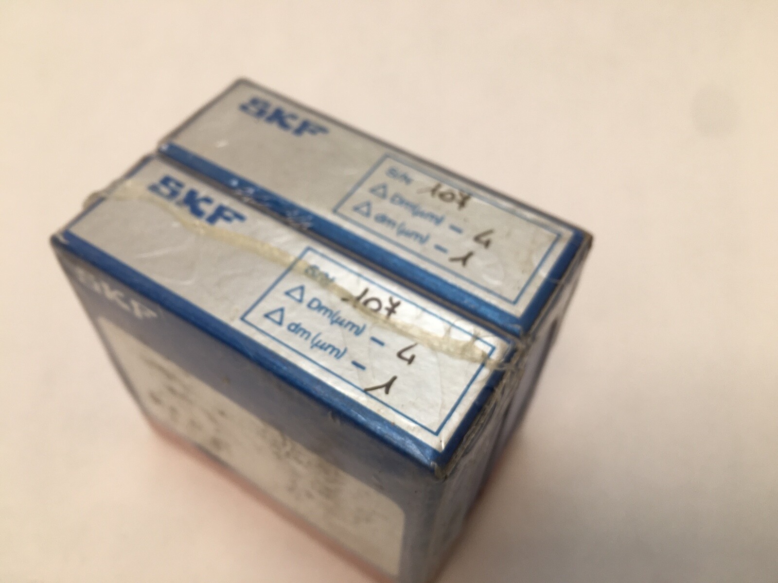 SKF 7205-CD/P4ADGA Bearing 25x52x15 mm 7205-CD-P4A-DGA ABEC7 Italy 2 Pcs