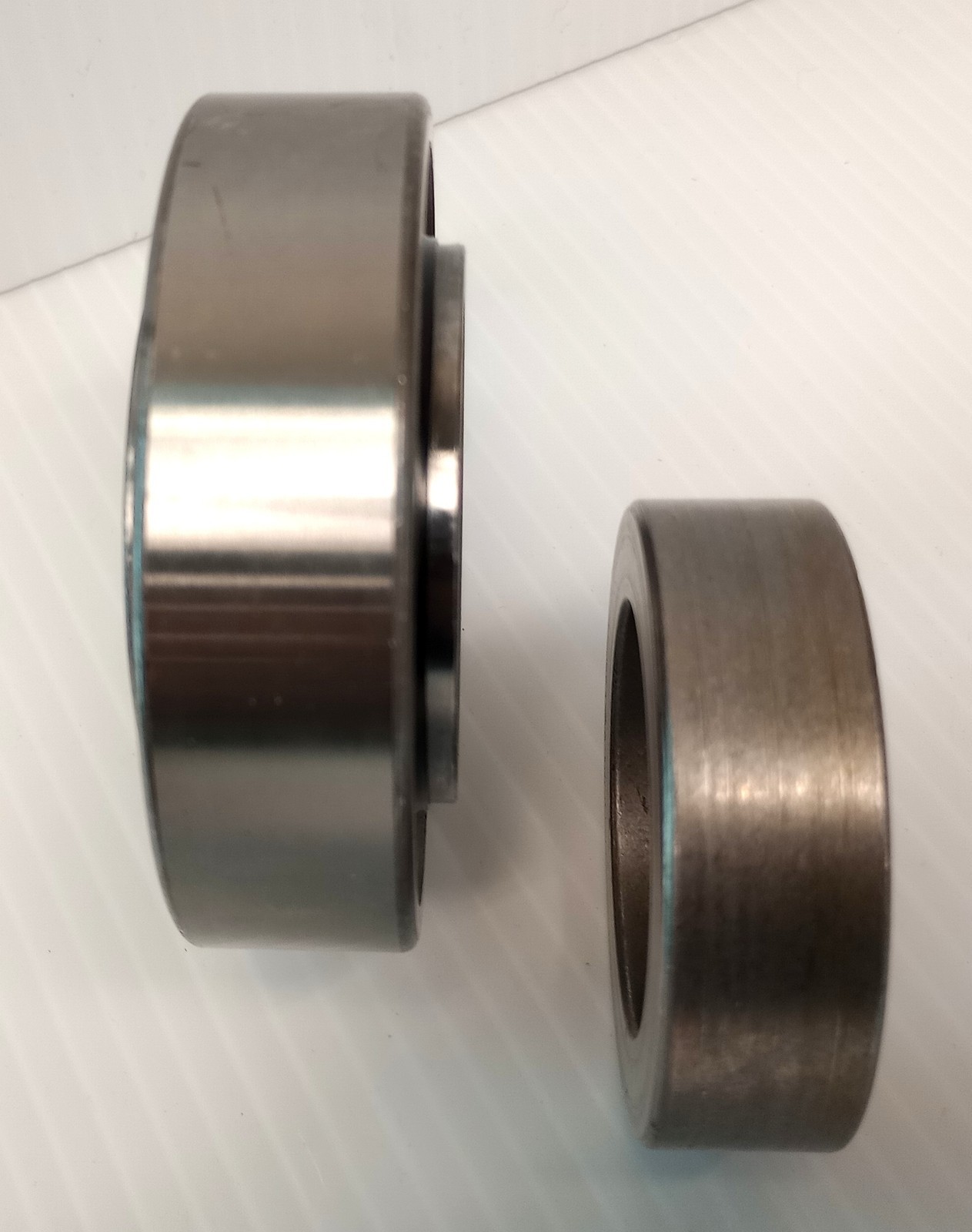 BCA 88128-RA Federal Mogul Radial Deep Groove Ball Bearing R88128A Spacer