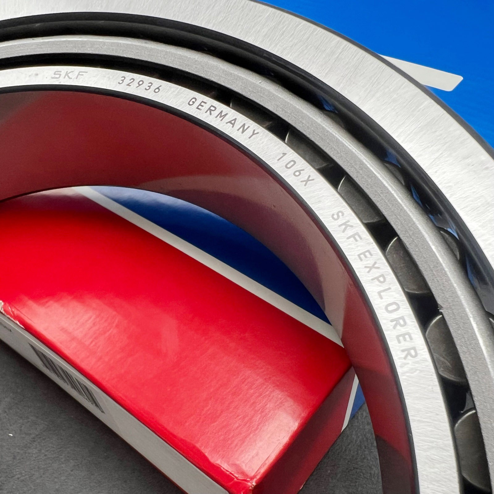 New 1PCS Tapered Roller Bearing for SKF 32936 BEARING 32936