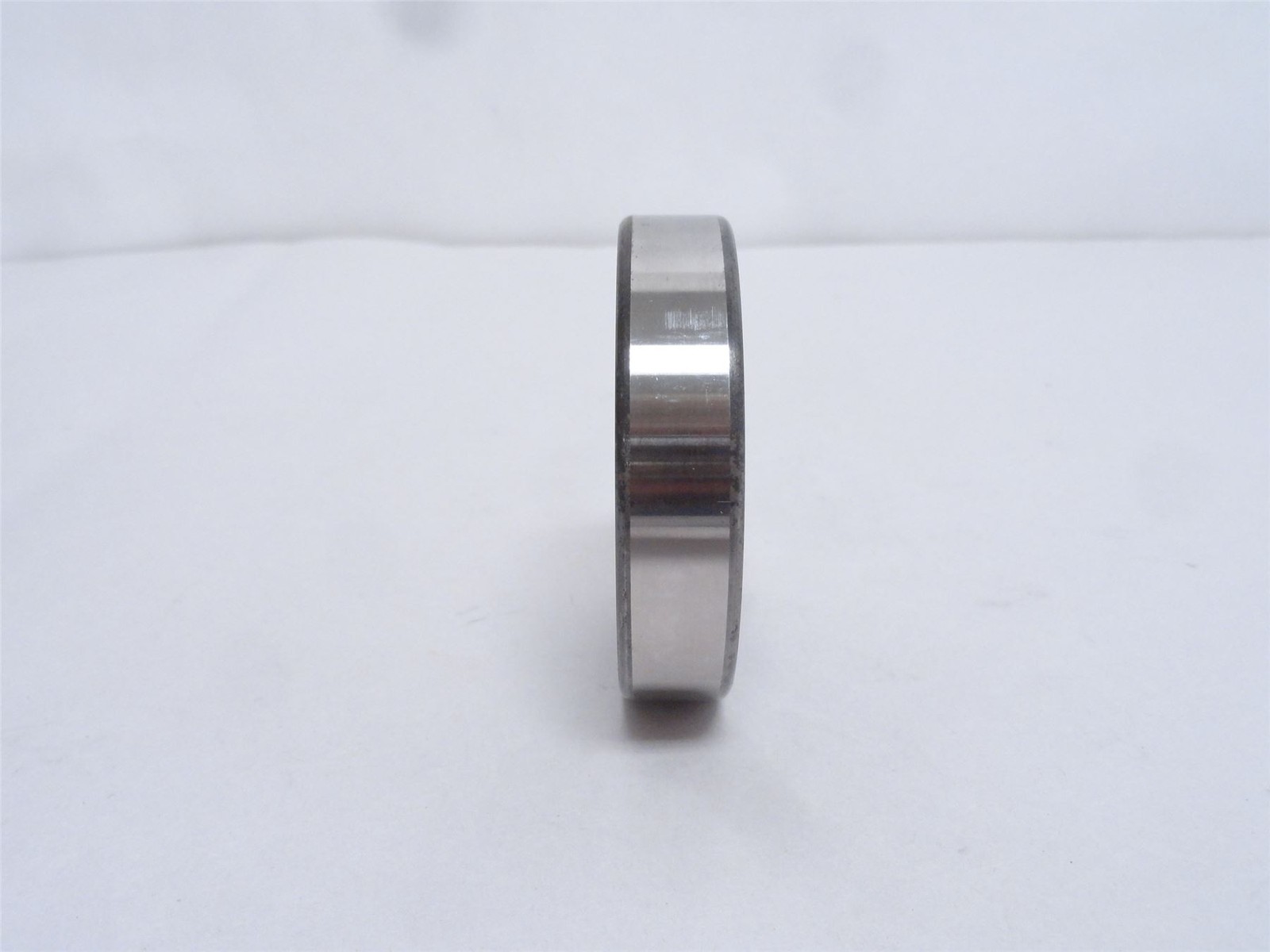 244504 Old-Stock; SKF 6008-2RS1/C3GJN Ball Bearing 40mmID x 68mmOD x 15mm Wide