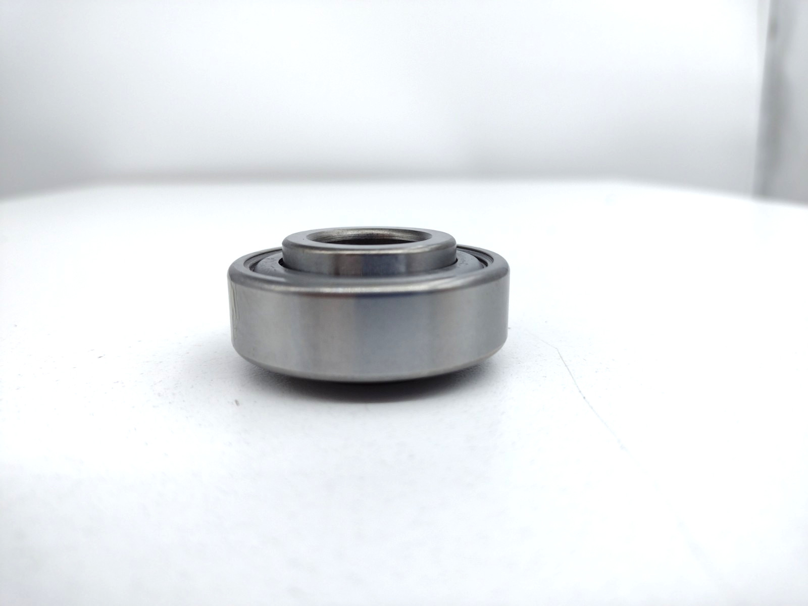 *** Peer 203KRR2 Radial Deep Groove Ball Bearing 0.6400 inch Bore