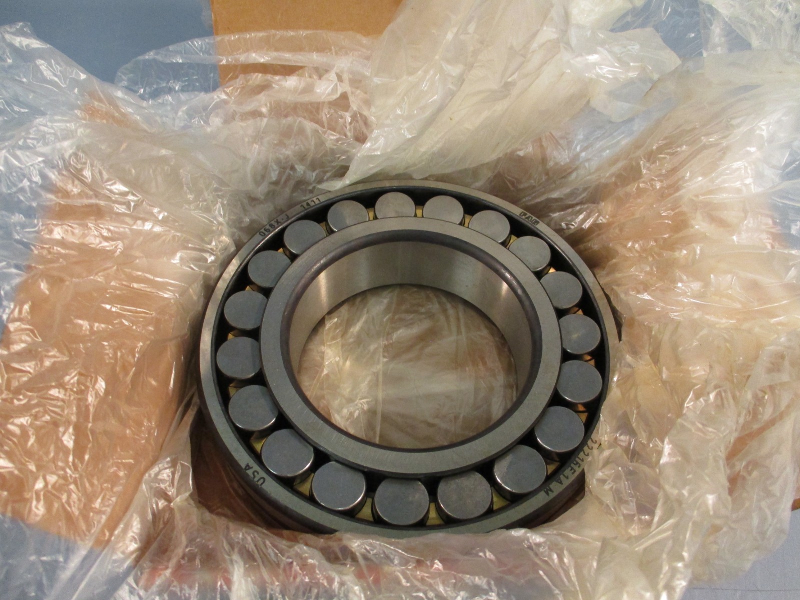 FAG 2216E1A.M Spherical Roller Bearing, Double Row 80x140x33mm