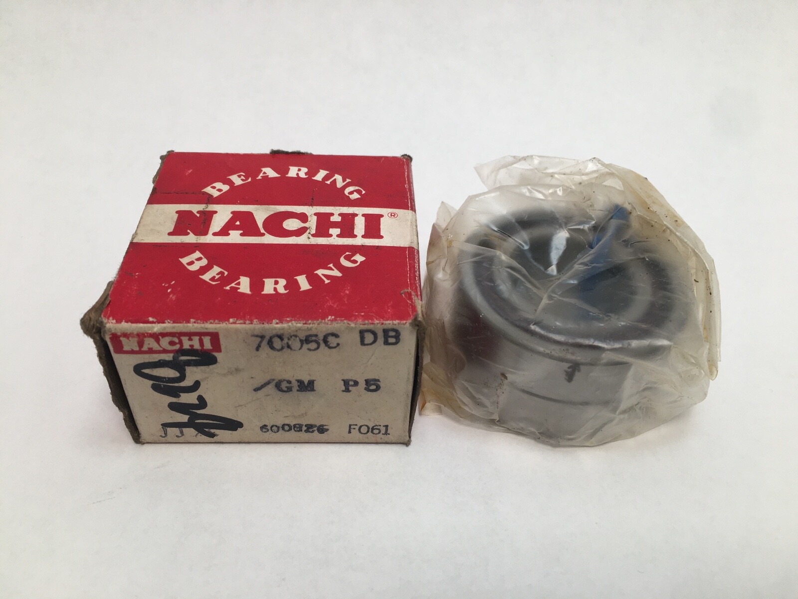 Nachi 7005CDB/GMP5 Angular Bearing 25x47x12 mm 7005C-DB-GM-P5 ABEC5 Japan 2 Pcs