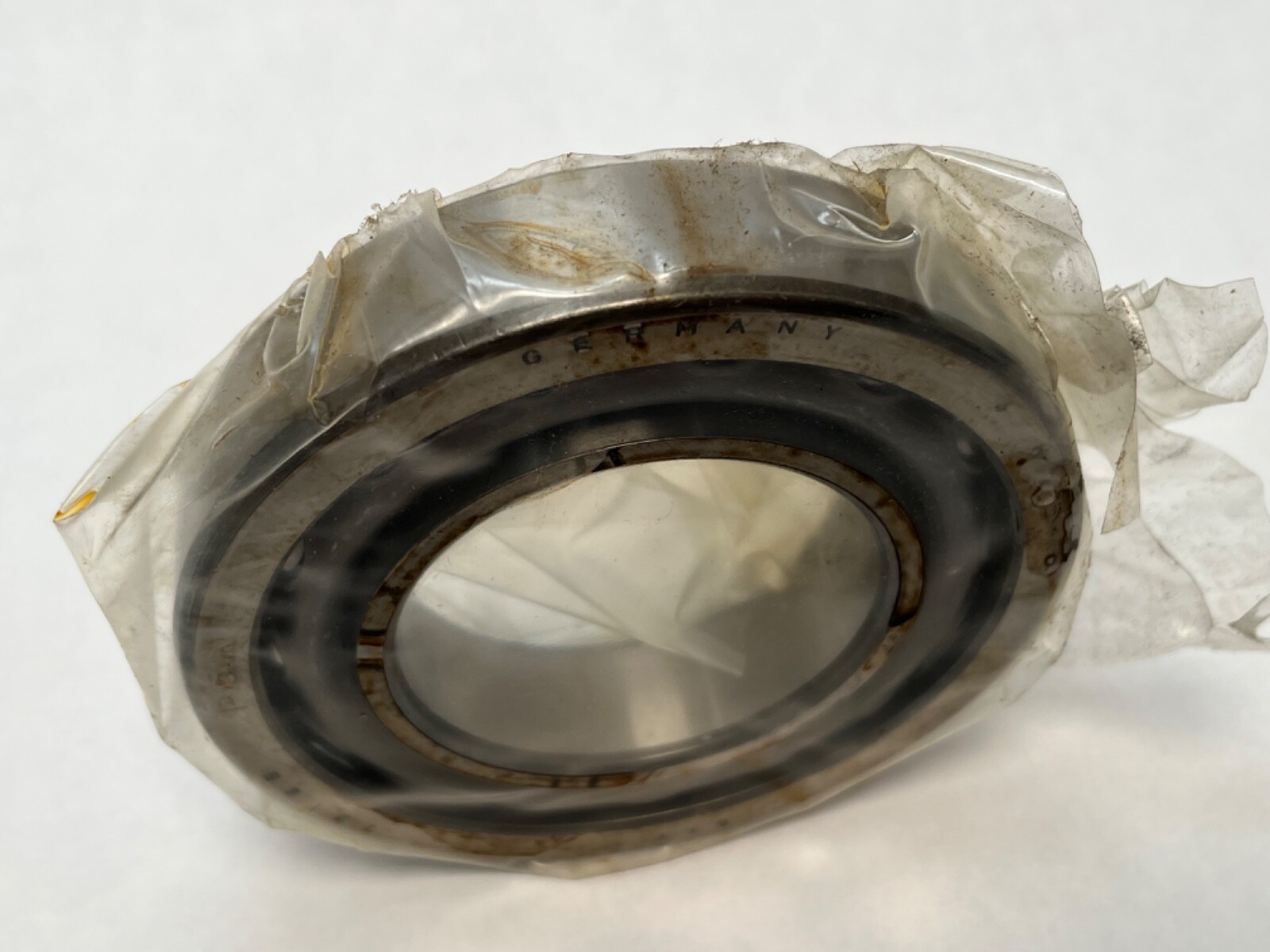 SKF 7212BP5 Angular Bearing 60x110x22 mm 7212-B-P5 Germany