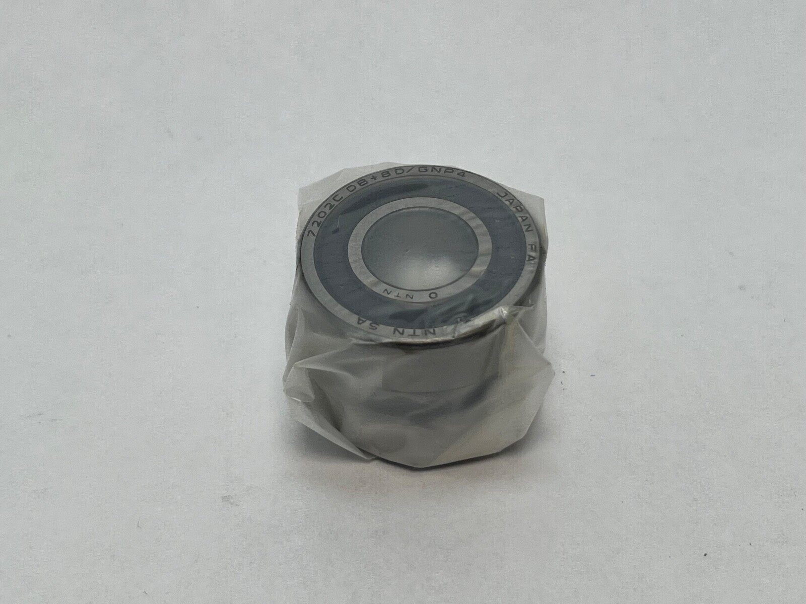 NTN 7202CDBGNP4 Angular Bearing 15x35x11 mm 7202C 7202 C DB 8D GN P4 Japan 2 Pcs