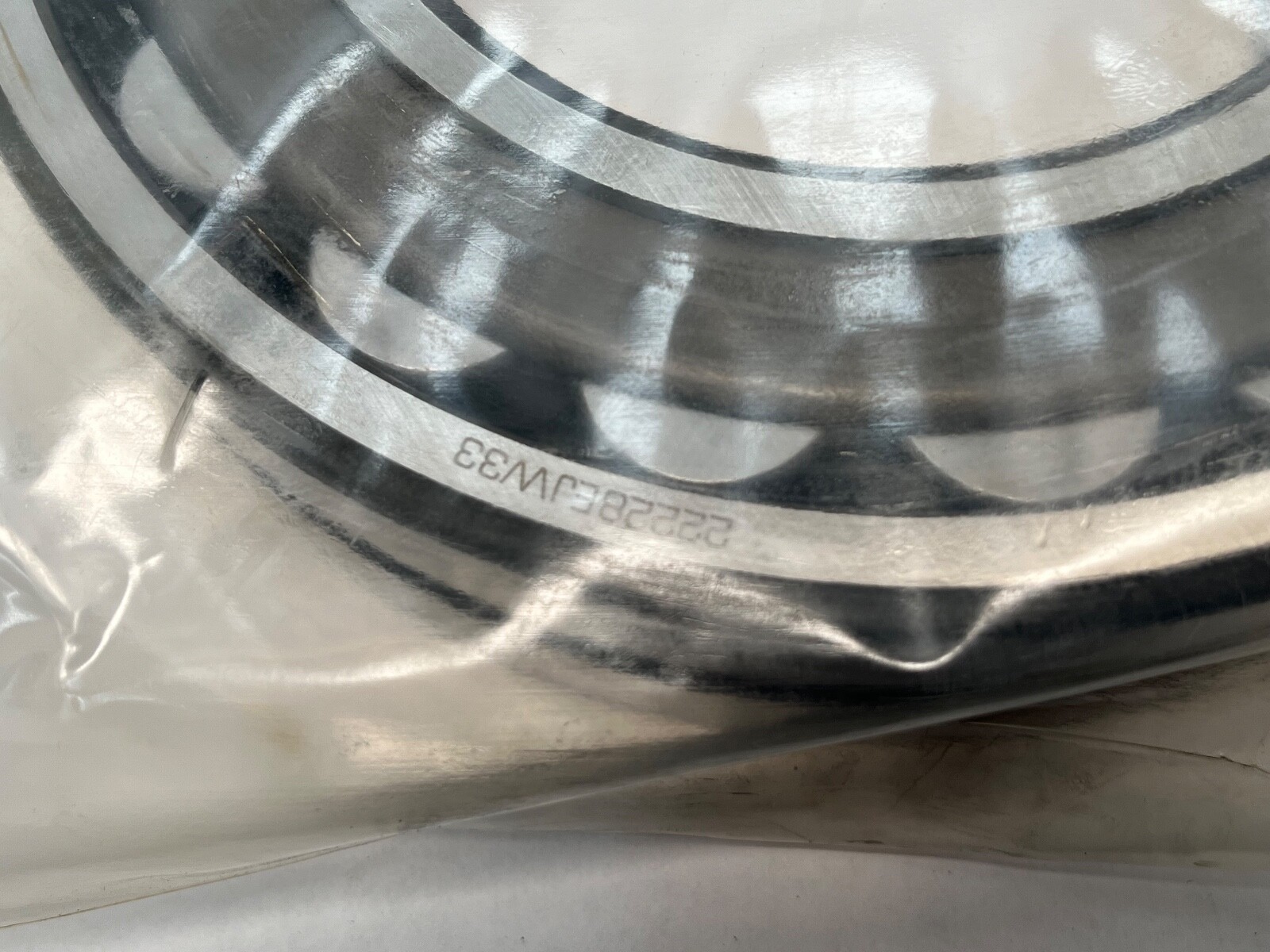 RHP 22228EJW33 Bearing 140x250x68 mm 22228E 22228-E-J-W33 22228CCJ Japan