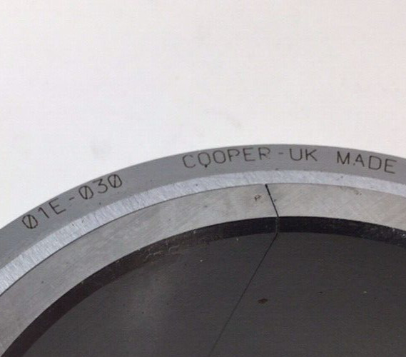 Cooper 01EB300EX Roller Bearing 3.000″ ID X 5.250″ OD X 2.409″ Width SKF