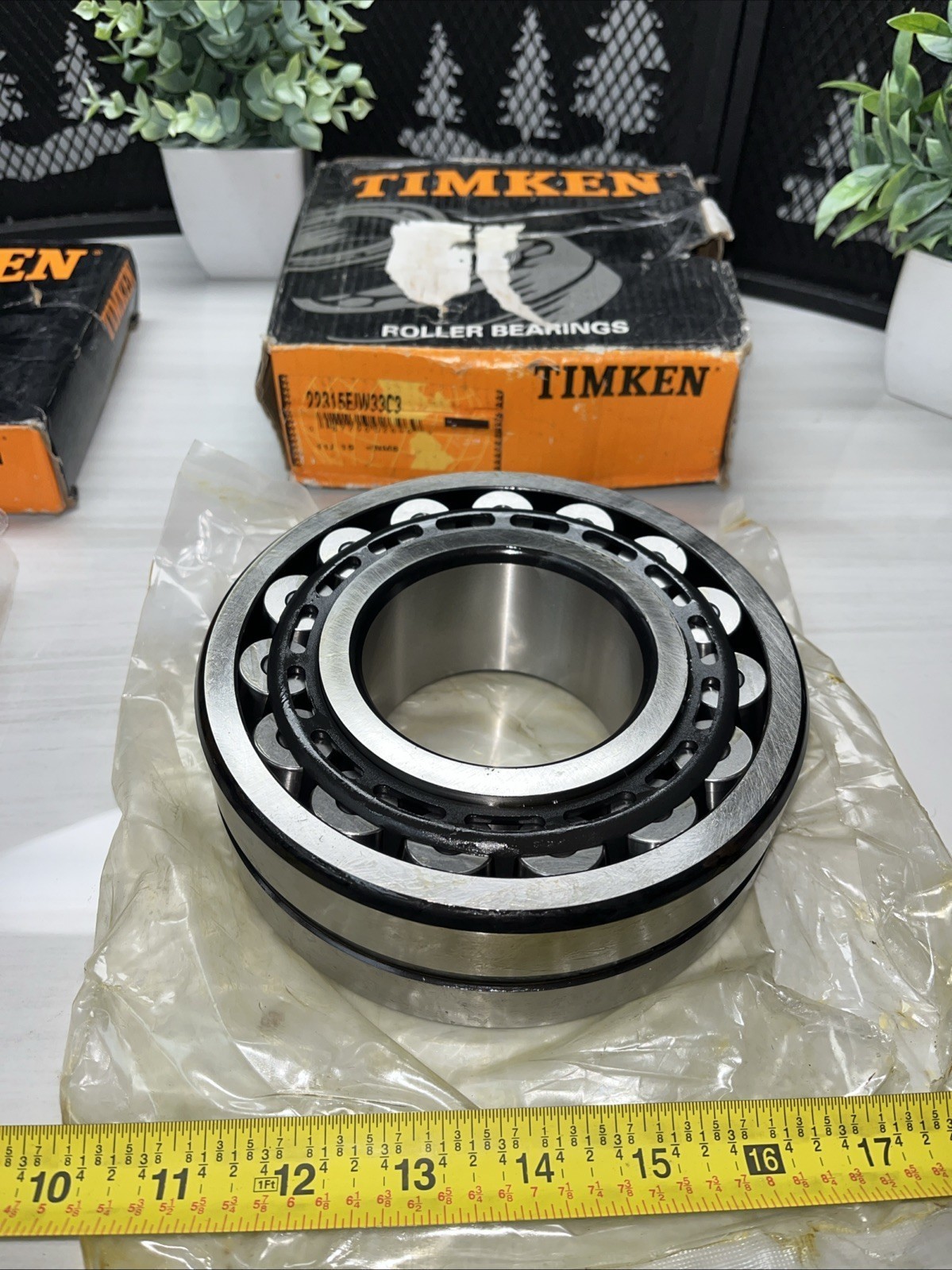 2 QTY! BULK- Timkin Spherical Roller Bearing 95x200x67mm 22319 EJW33C3 HM516414B