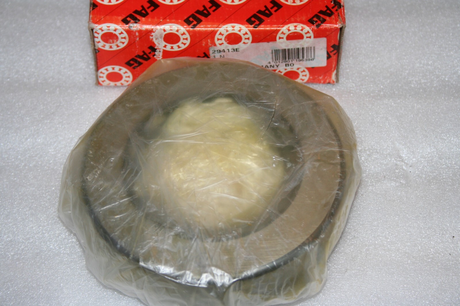 FAG 29413 E Spherical Roller Thrust Bearing 29413E * NEW *