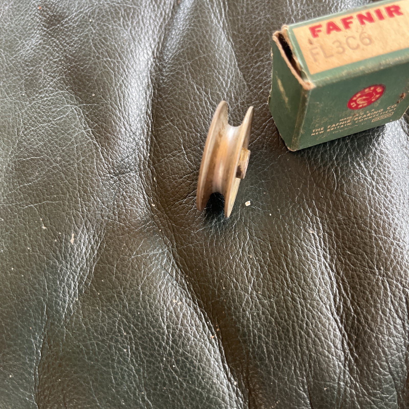 Fafnir Pulley Fl3c6 NOS 1 1/4” & 3/16” Shaft ?