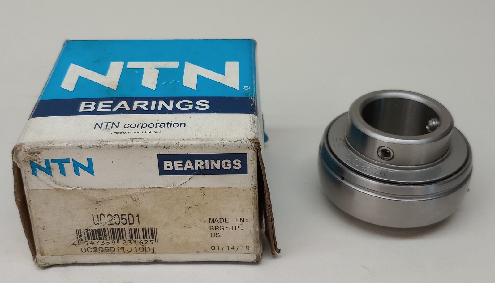 NTN UC205D1 Ball Insert Bearing 25mm ID X 2.0472in OD X 1.3425in W