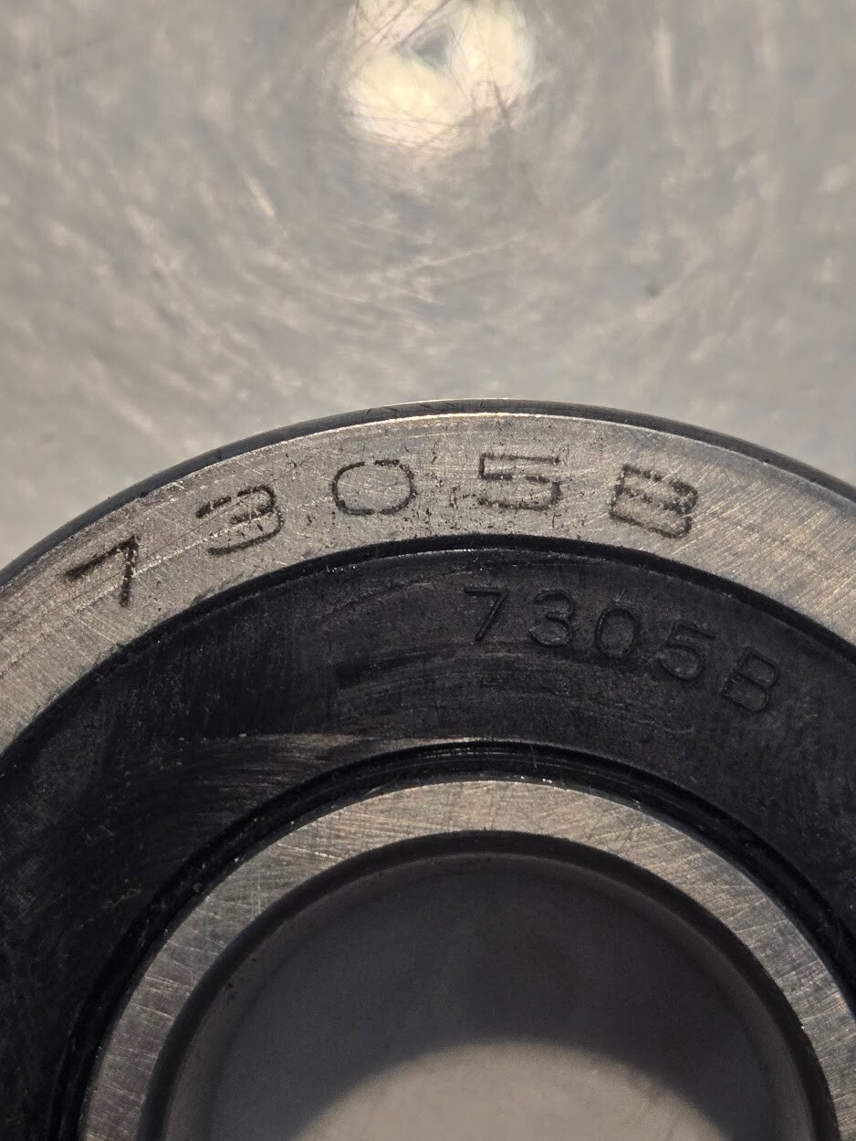 ZYZ Angular Contact Ball Bearing 7305B | 62mm OD 25mm ID 17mm Thick