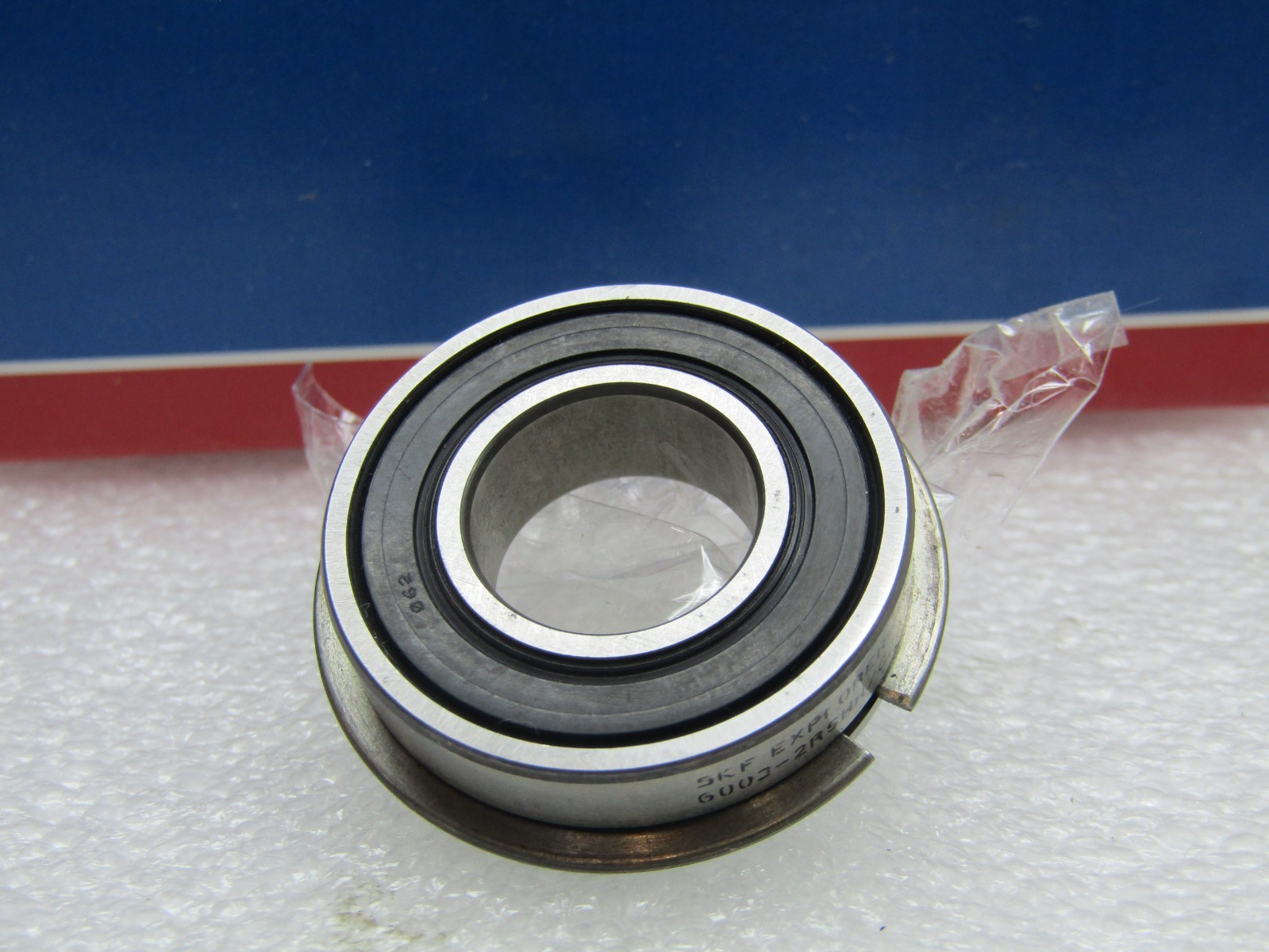 SKF 6003-2RSNR C3 17mmX 35mm X 10 mm Sealed Snap Ring Bearing