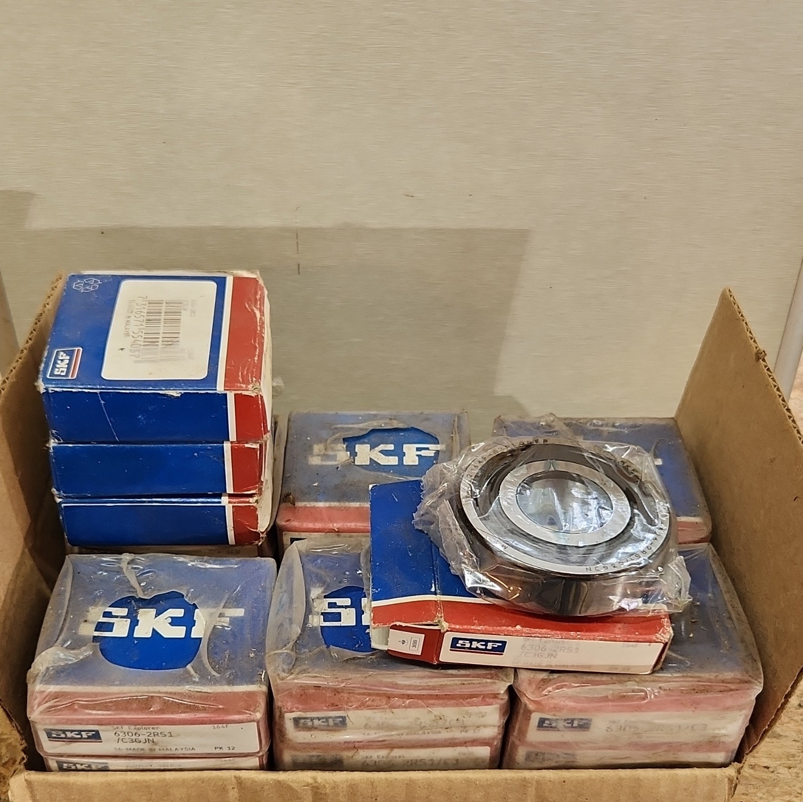 36 pack SKF Explorer Deep Groove Ball Bearing 6306-2RS1/C3GJN 30x72x19mm Steel