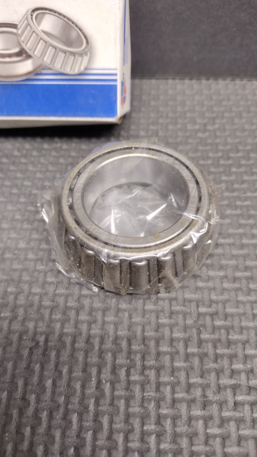 Carquest LM67048 Bearing New in Box FREE SHIPPING