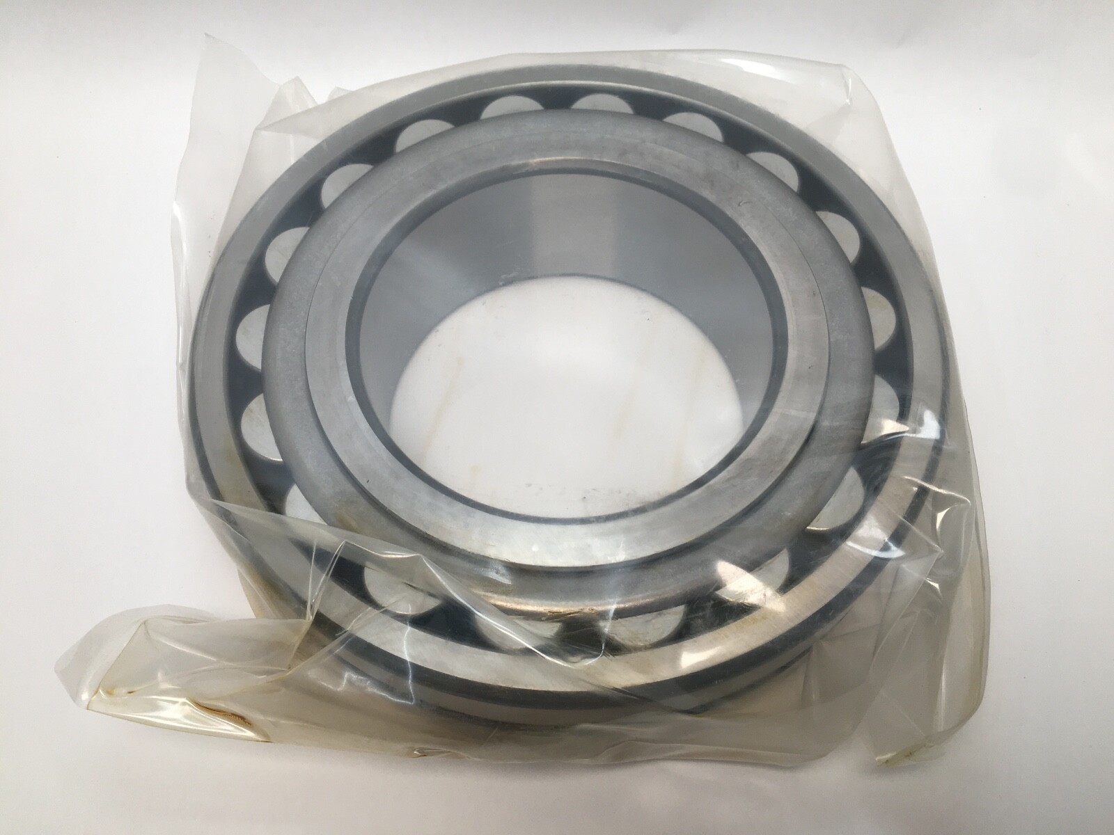 SNR 22232VB33J30 Spherical Roller Bearing 160x290x80 mm 22232 V B33 J30 France