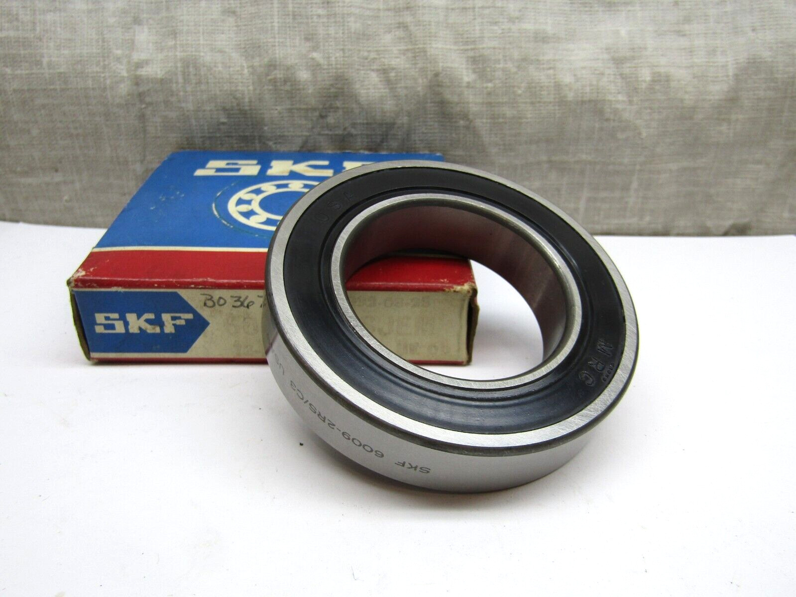 SKF 6009-2RS JEM 45mm X 75mm X 16mm Sealed Bearing