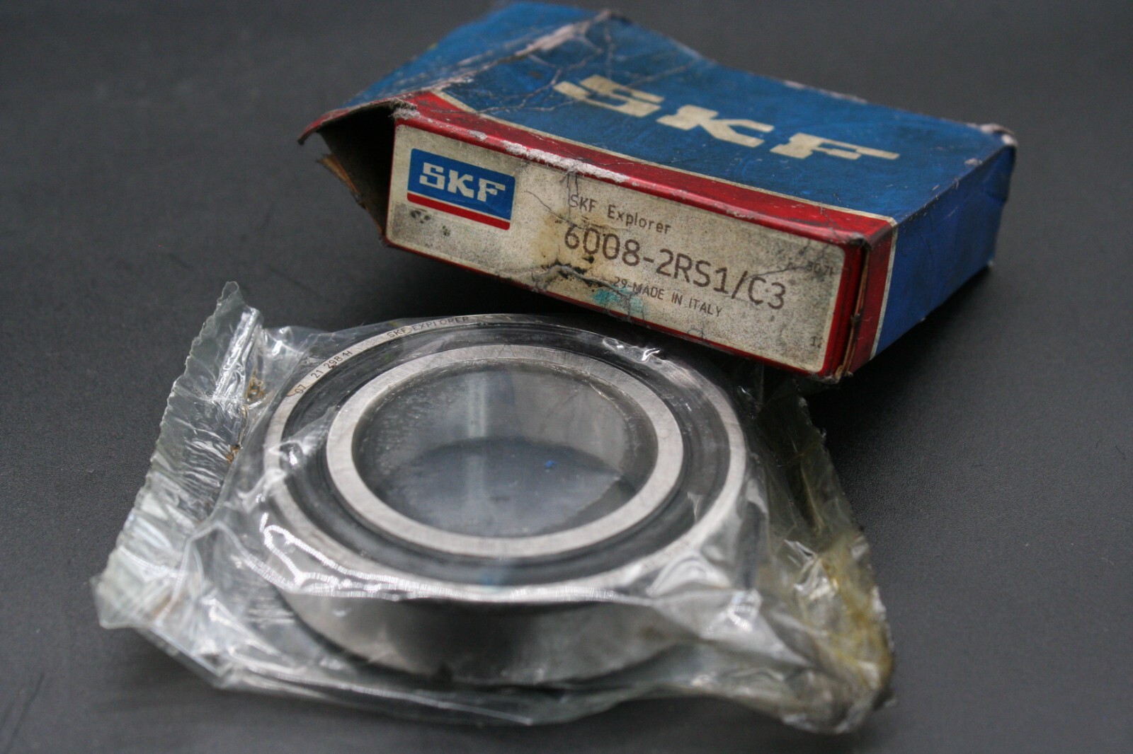 One (1) SKF 6008 2RS1/C3 Deep Groove Bearing 40 MM NEW ID Italy