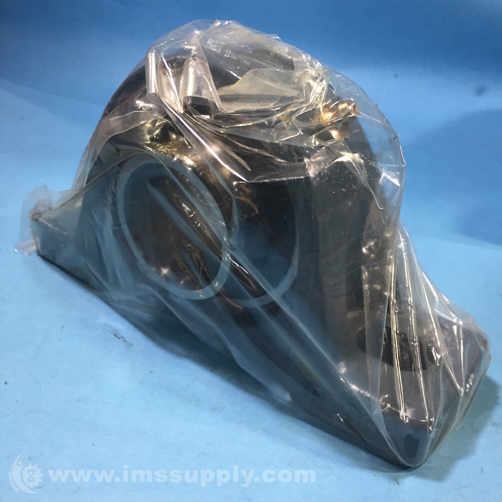 AMI Bearings, Inc. UCP208 Pillow Block Bearing FNOB