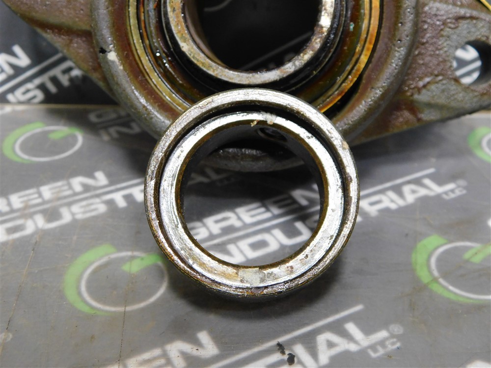 NEW Lot of 5 Fafnir RCJT 1 3/16″ Flange Mounted Ball Bearings