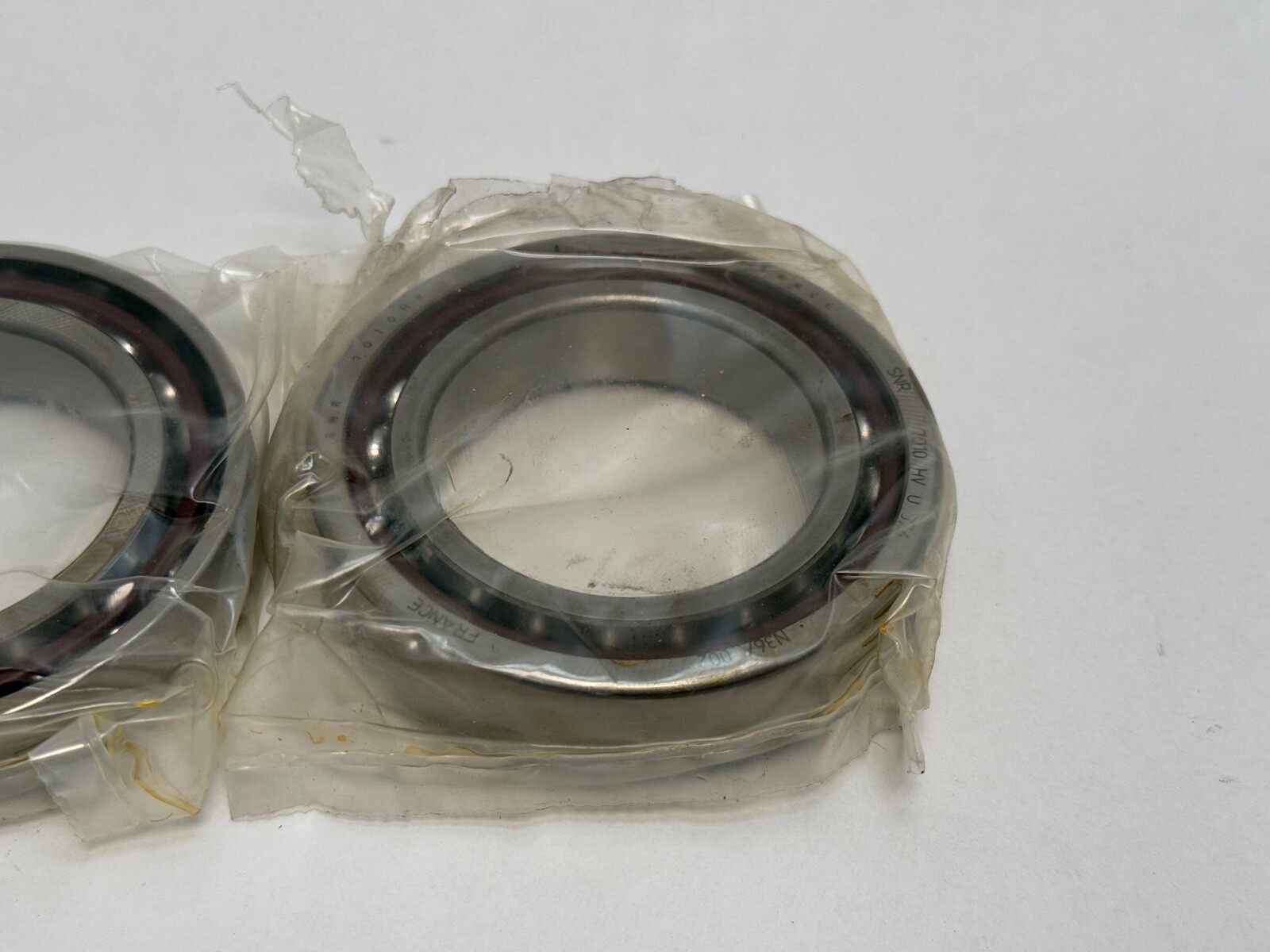 SNR 7010HVDUJ74 Bearing 7010-E-T-DUL-P4 7010-H-V-DU-J74 50x80x16 mm 2 Pcs