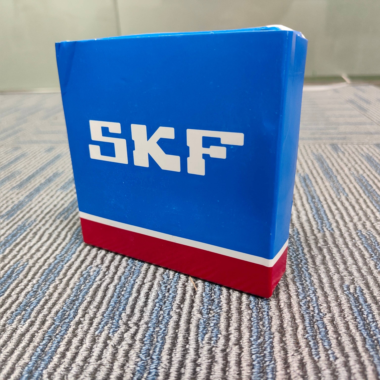 SKF 61807-2RS1 BEARING, 35mm x 47mm x 7mm, NIB