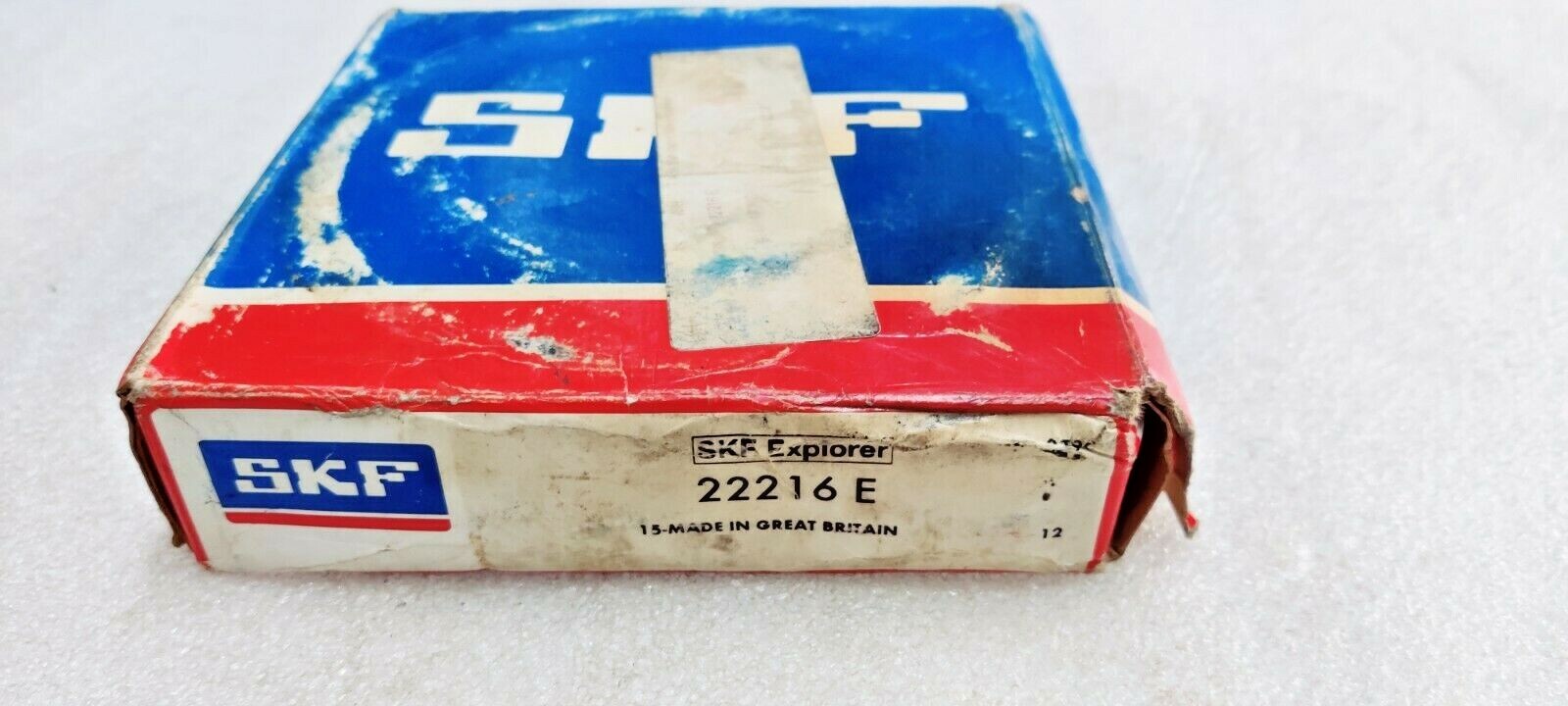 22216 E Spherical roller bearing 80x140x33 MM NEW SKF EXPLORER BOX PACK 22216E