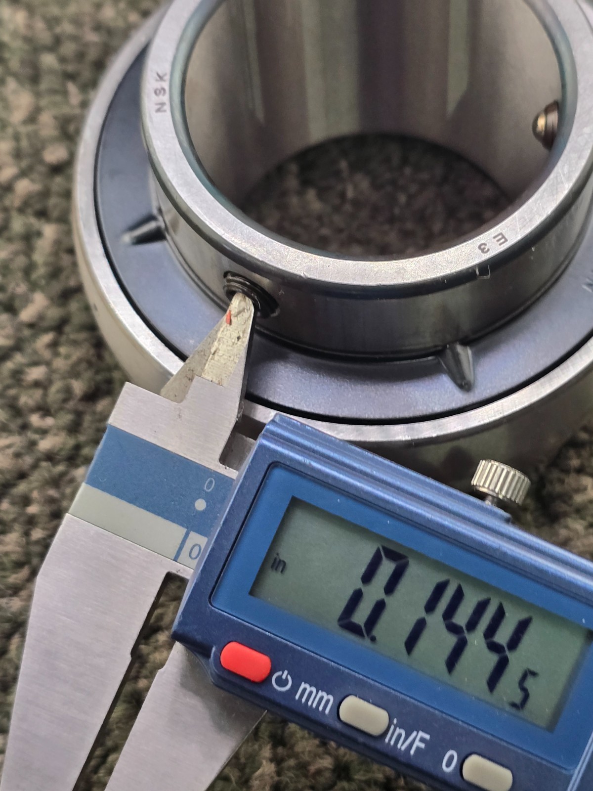 NSK UC210D1: Heavy Duty Bearing Insert Replacement